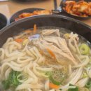 초량 수정(水晶) | [부산맛집/동구]초량역, 부산역 근처 매운김치가 매력있는 '수정 닭반마리 칼국수' 방문 후기