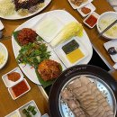 가산왕족발순대국 이미지