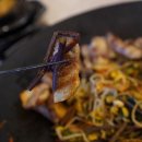 산더미 솥뚜껑