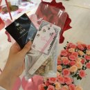 시슬리현대백화점무역 | 강남 시슬리 오 드 퍼퓸 팝업 후기 ☘︎ 예쁜 바디크림 키링과 오 뒤 스와르 향수 샘플 그리고 페이퍼...