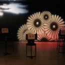 꽃이 피고 비가 내리면 이미지