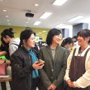 사람과사람 이미지