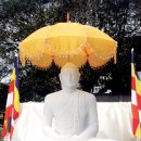 오직 그 분께 귀의합니다, 구공덕게Nava Guna Gatha) 빠알리어 자막판 이미지