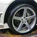 유노스모터샵 | 벤츠SL55AMG 비투어타이어교환