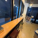 피아노와 반주(야간) 이미지