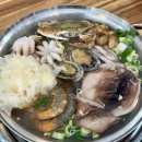 싱싱해물조개구이회 | 수원 칼국수 최애집 해물가득 칼국수와 파전ㅣ조개조개칼국수 망포점