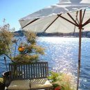 에메랄드 하우스 이미지