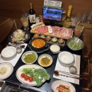 보송갈비 | 신논현역맛집 갈비는 여기가 진짜다.. 와인도 즐비한 강남 단체회식 고기집