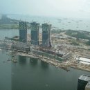 드디어 해냈다-21세기판 피사의 사탑-CONGRATULATIONS-쌍용건설 시공-싱가포르 마리나 베이 샌즈호텔-지상 57층,높이 195M-2009.7.8 상량식! 이미지