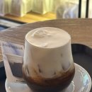 에프엠카페(FM cafe) | [부산/전포] 전포 에프엠커피(FM COFFEE) 커피 맛집...아인슈페너 내돈내산 후기 전포 분위기 좋은 카페