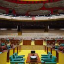 지구상의 모더니즘 건축만 찍는 사진가 이야기 이미지