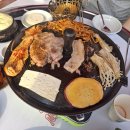 함고집솥뚜껑김치삼겹살 | [안산] 상록수역 맛집 싹쓰리 솥뚜껑 김치삼겹살 후기