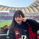 안녕하세요! 기업경영학부 25학번 조윤경입니다. 이미지