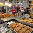 8번과일상회 | 주말 광장시장 인파 속 빈대떡육회 찐맛집 찾음