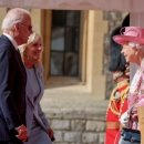 "여왕 앞에서 선글라스? 무례하다"…바이든에 '뿔난' 영국 이미지