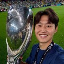 이강인 인스타 슈퍼컵 우승컵 인증샷.jpg 이미지