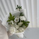 에이치케이디자인 | 청주꽃집 수작에서 준비한 고급스러운 화이트 꽃다발 후기