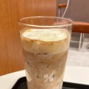 커피빅 | 텐퍼센트 커피 시그니처 꾸덕라떼 후기 만우절 한정 빅 텐라떼 정보