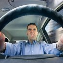 사람과 자동차 이미지