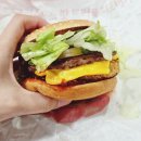 한국맥도날드(유) 동해DT점 | 마산 맥도날드 신포DT점 신메뉴 핫 트러플 치즈버거 호불호 갈릴듯?