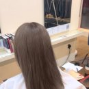 푸른솔 염색 | 💙 탈색 후 가장 많이 찾는 컬러? 분위기까지 달라지는 동서로애쉬그레이 염색 후기