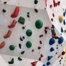 국제클라이밍센터 암벽장 이미지