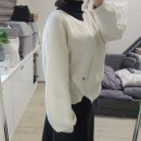 더 하찌 | 제너럴아이디어 브이넥 슬릿 하찌 니트 풀오버 내돈내산 후기