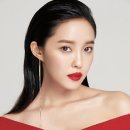 "도발적인 매력" 효민, 레드 립스틱으로 포인트 준 섹시美 이미지