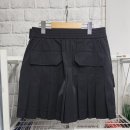 럭키슈에뜨 여성반바지 28 여성 플리츠 23SS 숏팬츠 WL03 이미지
