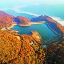 산위에호수