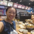 새롬동_크리스마스빌딩앞 이미지