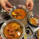단골로 가득한 가락시장역 맛집 “푼양이 김치찌개” | 계란말이 맛집 | 부대찌개 맛집 | 주차/메뉴/후기