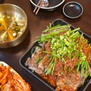 등뼈 | 대전 시청 점심 맛집 뼈칼집 등뼈수육 소면사리 후기