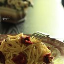 오일에 담궈진 말린 토마토의 건강한 비밀 - 썬드라이드 토마토 스파게티 이미지