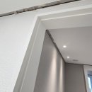 인테리어필름직각 | 경기도 30평대 아파트 붙박이장·문틀·창문 인테리어필름 시공 후기｜예림 HP522 무광 화이트로 깔끔하게