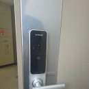 세븐일레븐 천안해피트리점 | 선물 받은 도어락인데 설치가 안 된다?" 일봉산해피트리아파트 직방 푸쉬풀 P710FMK 설치 후기