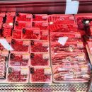 도계전두시장 | 삼척 정육점 도계에 있는 친절한 도계 축산에서 고기 포장을 했어요