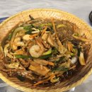 냉면스쿨&신우촌갈비국밥