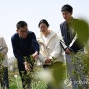 중국, 취업난 속 "청년들이여 농촌으로 가라" '新하방' 독려 | 연합뉴스 이미지