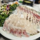 하이네스트 | [부산] 자갈치횟집, 이재모피자, 수변최고돼지국밥, 이가네떡볶이 등 | 2박 3일 맛집 털기