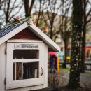 스마트폰으로 연결되는 디지털 세상 이미지