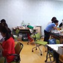 의류 수선(야간) 이미지