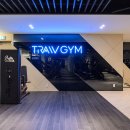 압구정 현대아파트 내 250평 헬스장에서 오후 정직원 트레이너 모집합니다(여자 1명) 이미지