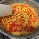 (주)다진심 | 헤르데즈 로스티드 레드 살사 소스로 만든 라구 파스타 레시피 – 집파스타 만들기