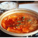 심쿵돼지 이미지