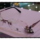 꾸오레 안경원 이미지