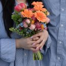 컬러팝네일 | [강남 발레리나부케 추천] 촬영용, 본식용으로 완벽한 상큼 팝컬러 부케 솔직 후기 오렌지 거베라 조합 🧡