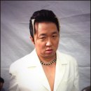형돈