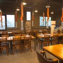 지행역 내부 이미지