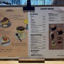 P-6211 | [📍대구] 다양한 사람들의 이야기를 들을 수 있는 이색카페, “하우피”